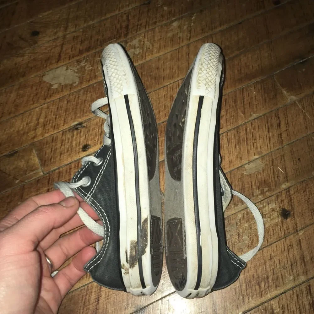Converse black size 1 low top boat shoes